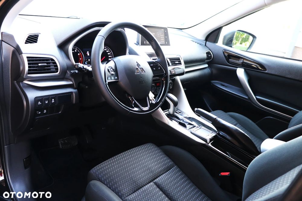 Mitsubishi Eclipse Cross 1.5 T Intense CVT - 18