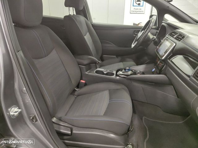 Nissan Leaf 40 kWh N-Connecta - 33