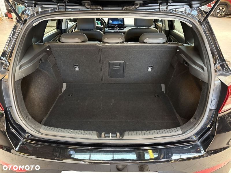 Hyundai i30 1.5 T-GDI 48V Executive - 20