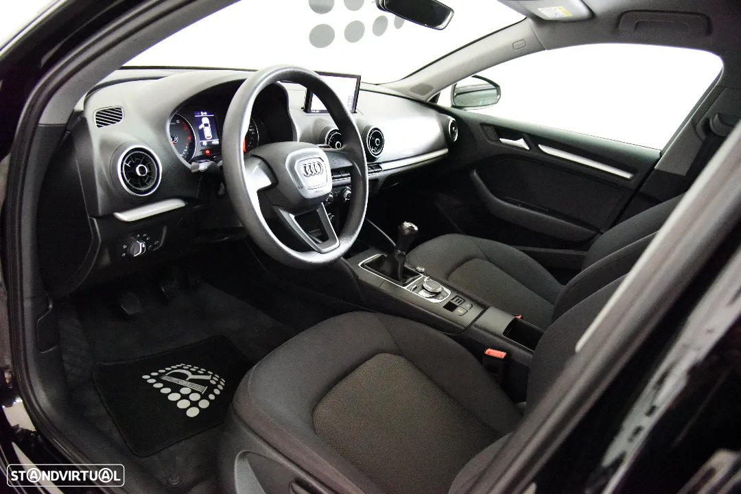 Audi A3 Sportback 30 TFSI - 8
