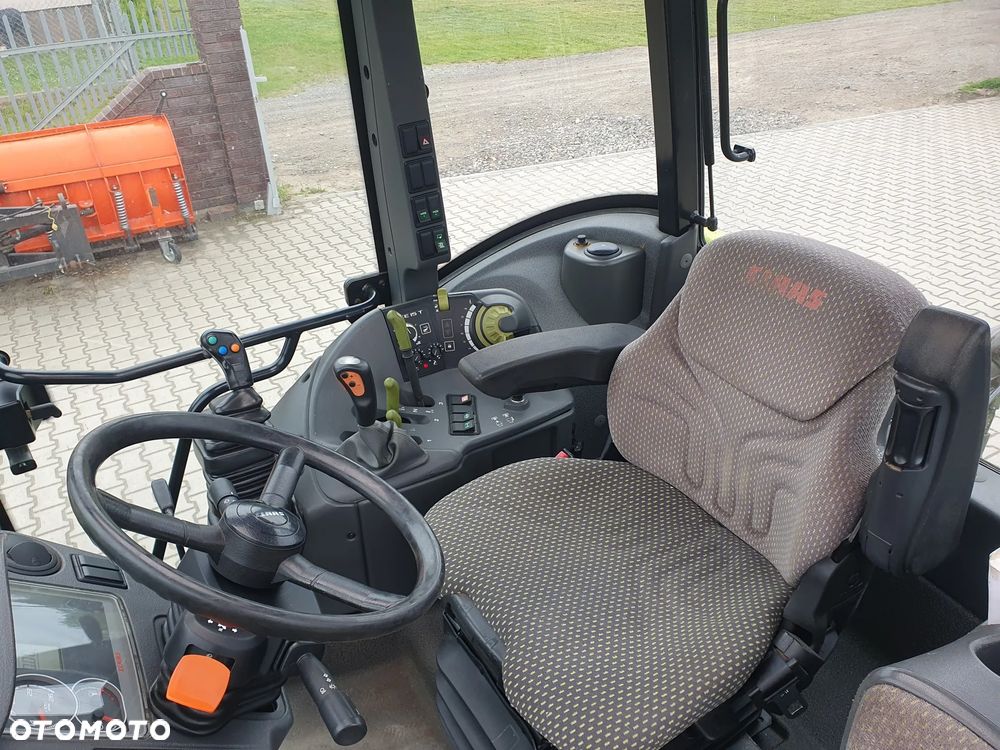 Claas Arion 410 - 10