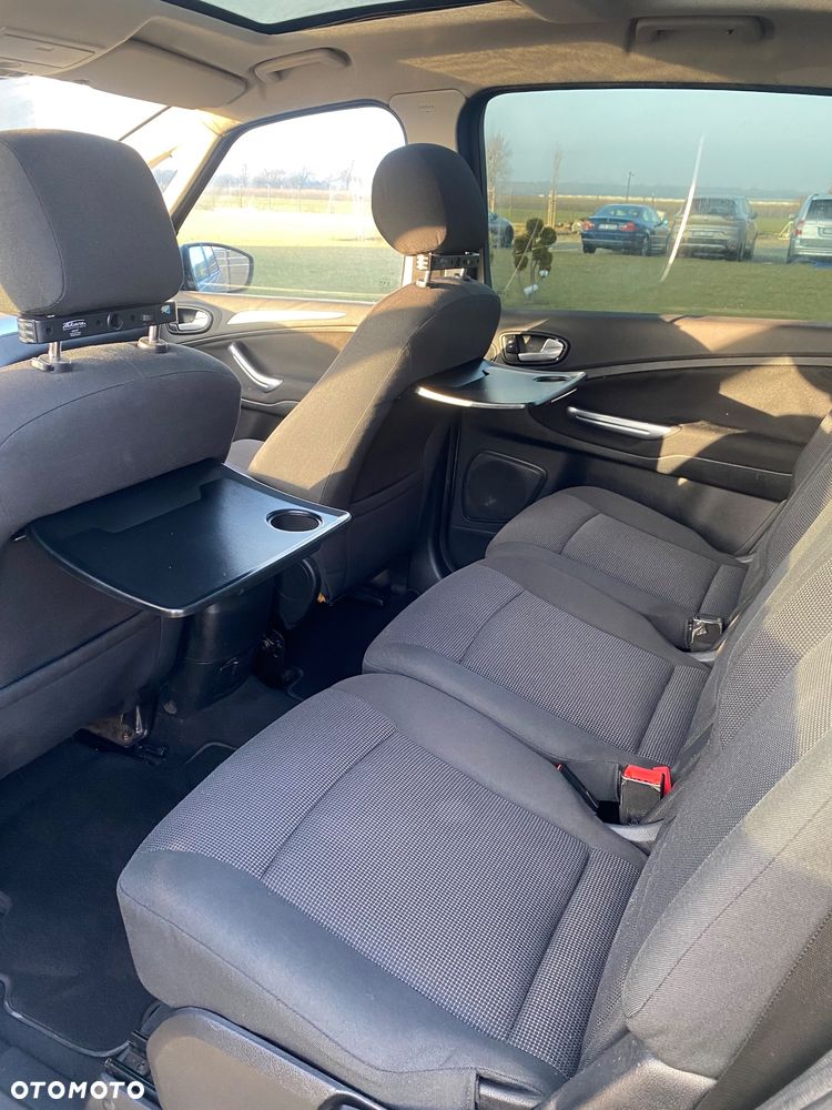 Ford S-Max 2.0 TDCi DPF Ambiente - 12