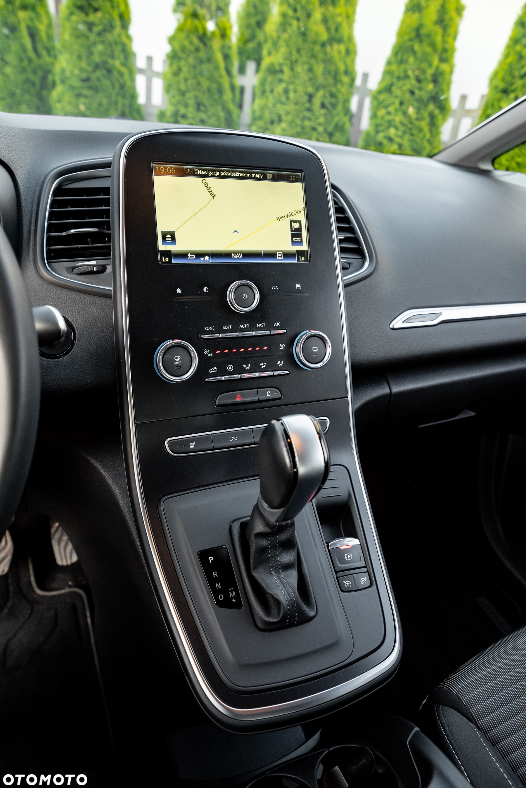 Renault Scenic TCe 140 GPF EDC INTENS - 31