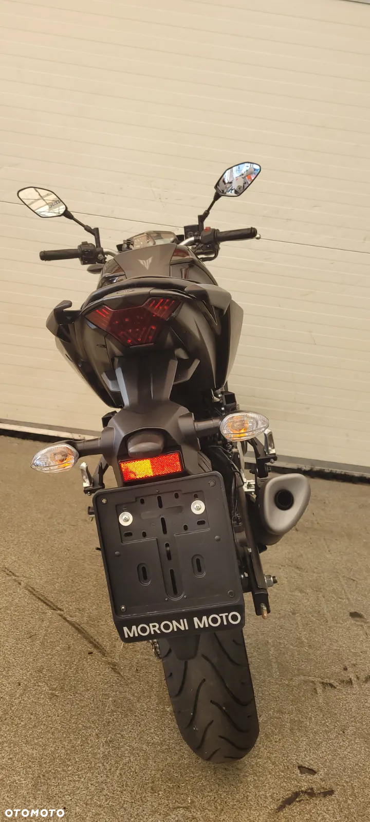Yamaha MT - 24