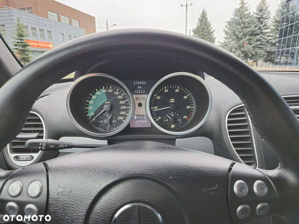 Mercedes-Benz SLK - 11
