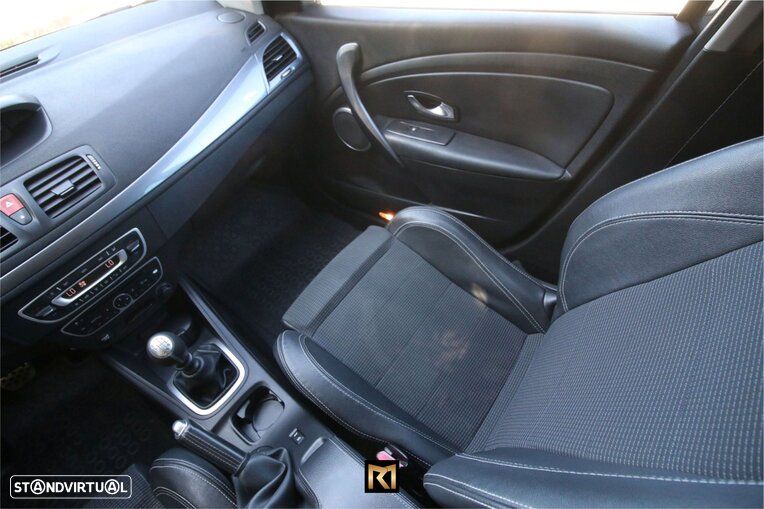 Renault Mégane 1.5 dCi GT Line EDC - 12