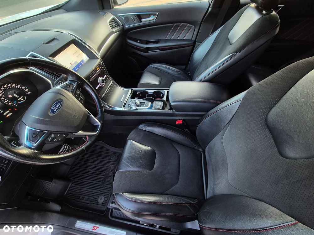 Ford Edge 2.0 EcoBlue Bi-Turbo 4x4 ST-LINE - 27