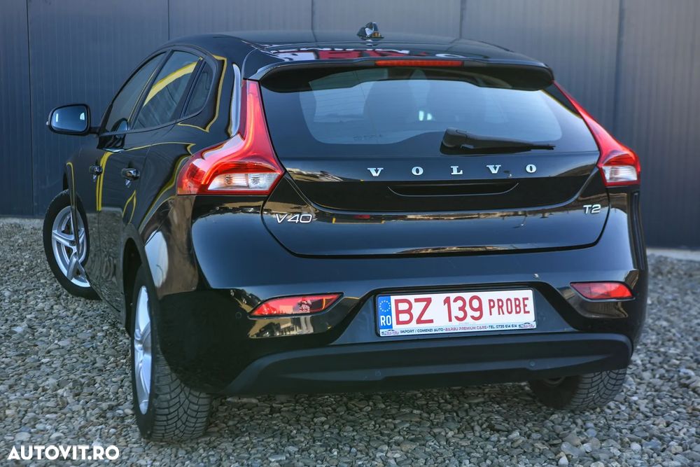 Volvo V40 T2 Geartronic - 4