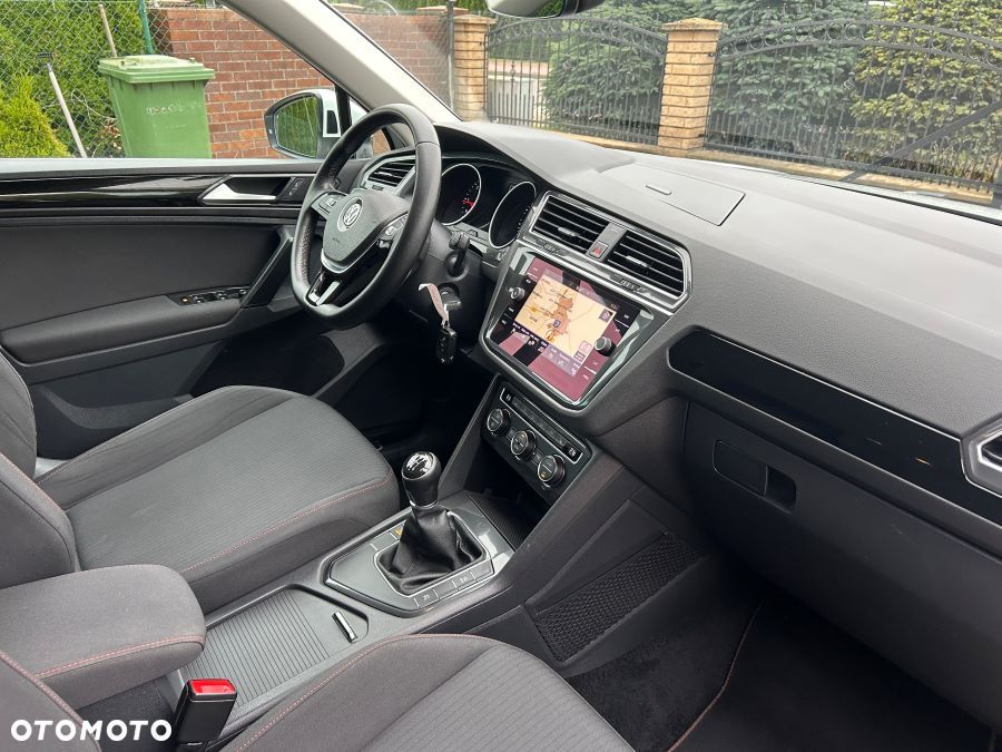 Volkswagen Tiguan 2.0 TDI SCR (BlueMotion Technology) Sound - 23
