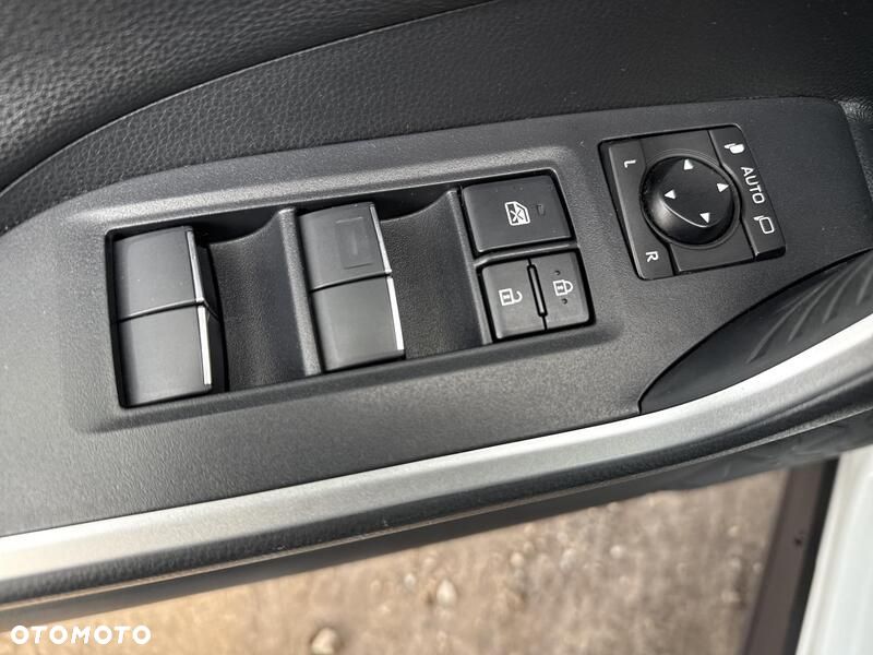 Toyota RAV4 2.5 Hybrid Selection 4x4 - 13