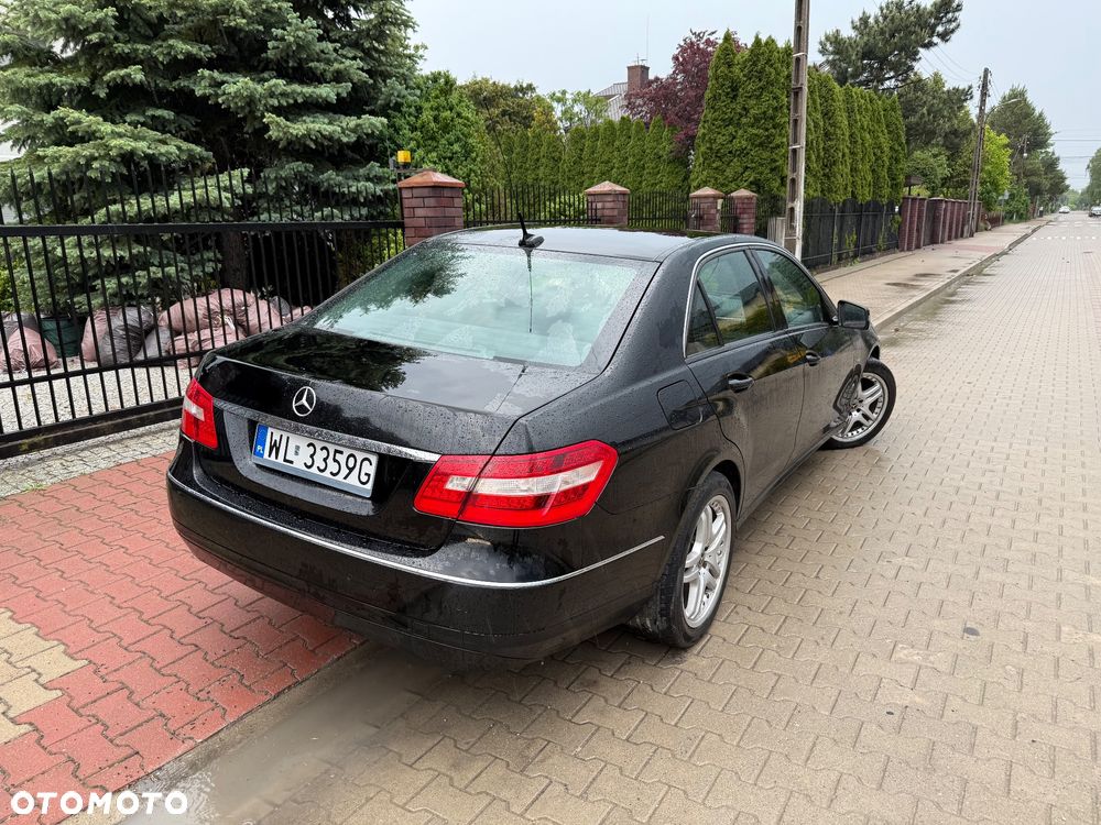 Mercedes-Benz Klasa E - 13