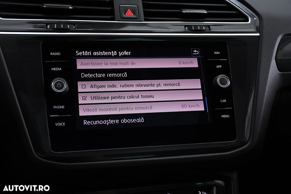 Volkswagen Tiguan 2.0 TDI SCR 4MOTION (BlueMotion Techn.) DSG Highline - 26