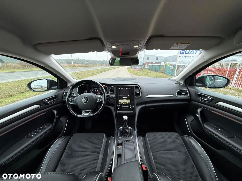 Renault Megane ENERGY TCe 130 BOSE EDITION - 18