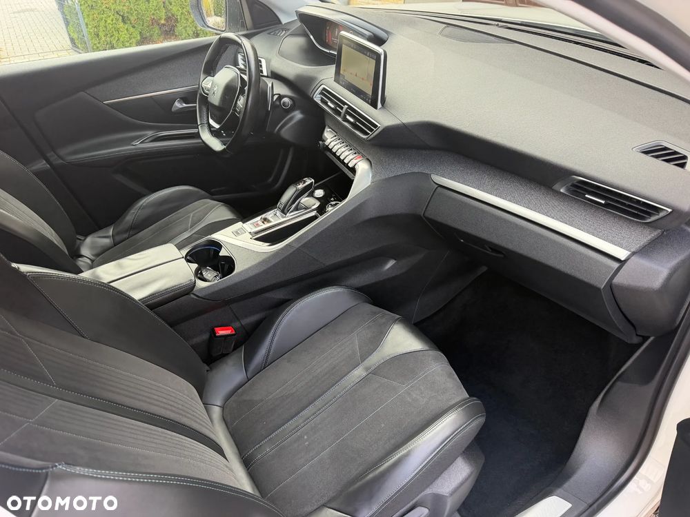 Peugeot 3008 1.2 PureTech GPF Crossway S&S EAT8 - 23