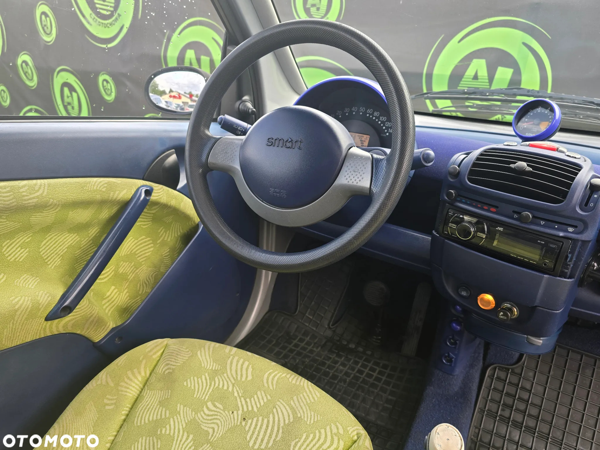 Smart Fortwo - 18