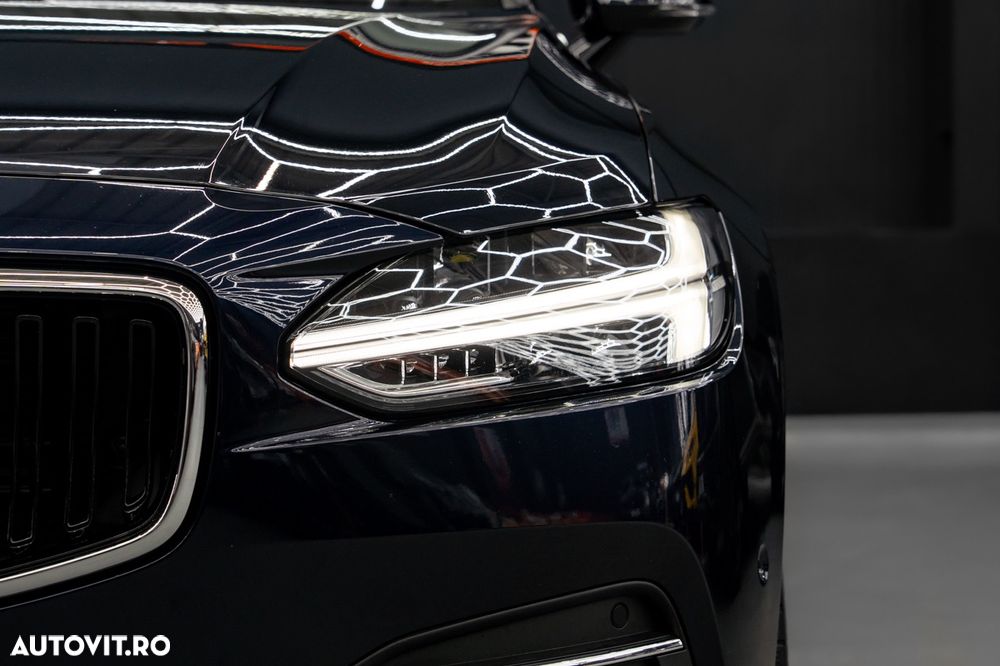 Volvo S90 T8 Twin Engine AWD Geartronic Momentum - 6