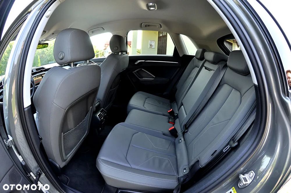 Audi Q3 35 TFSI S tronic - 19