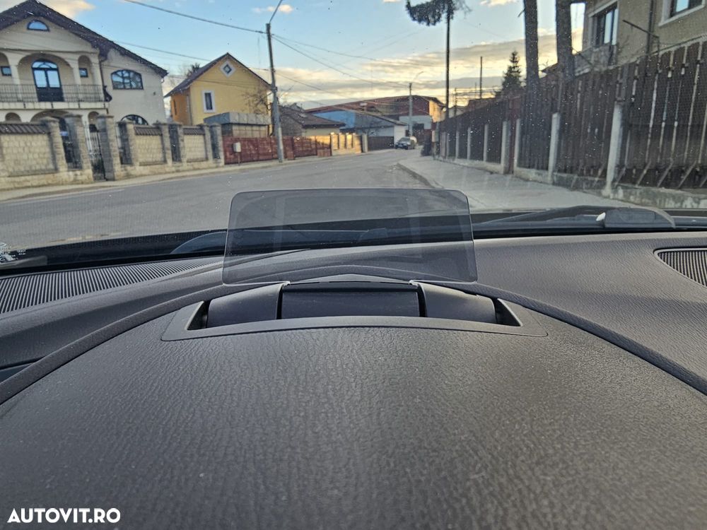 Mazda 3 SKYACTIV-D 150 Black Limited - 23