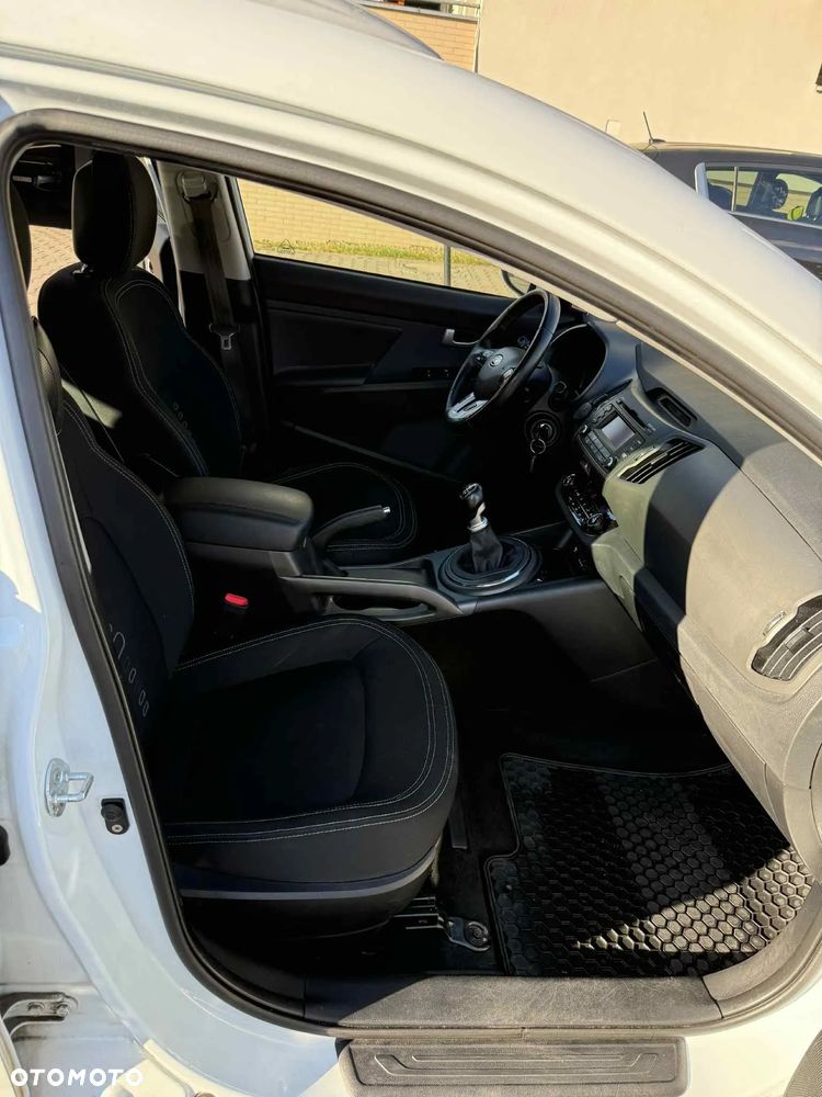 Kia Sportage 1.6 GDI L 2WD - 12