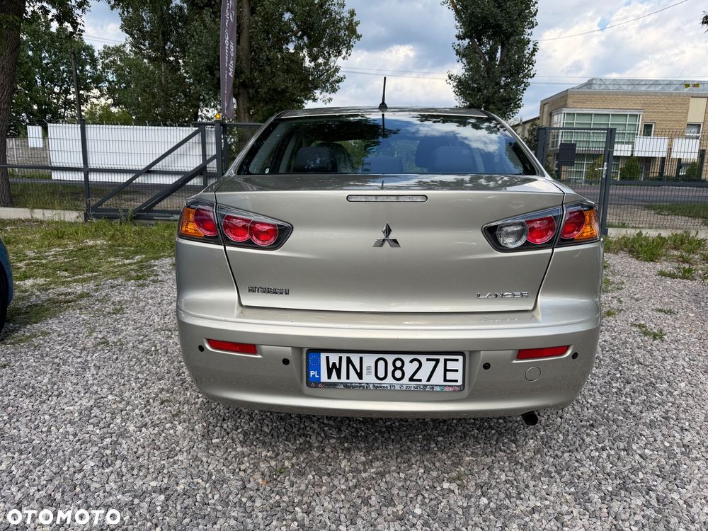 Mitsubishi Lancer 1.6 Intense - 6