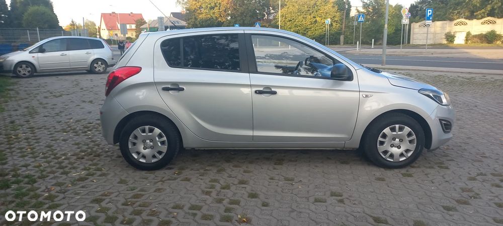 Hyundai i20 - 9