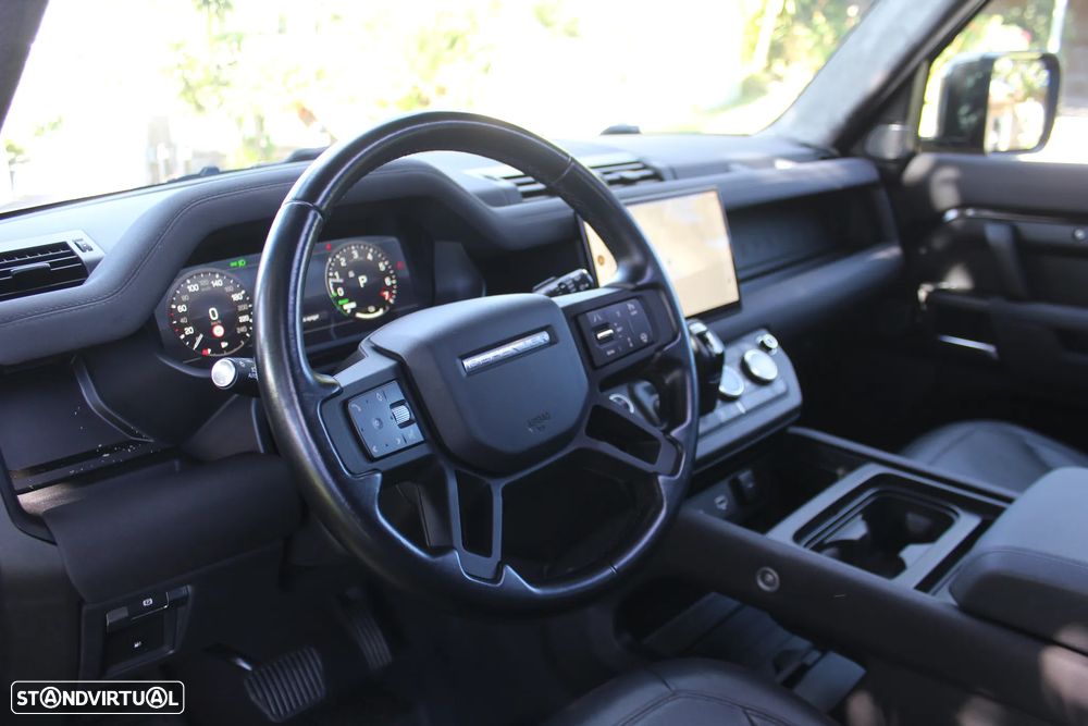 Land Rover Defender 2.0 P400e 110 AWD X-Dynamic HSE - 17