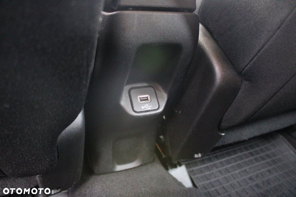 Jeep Renegade - 19