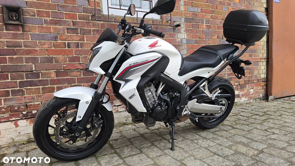 Honda CB - 2
