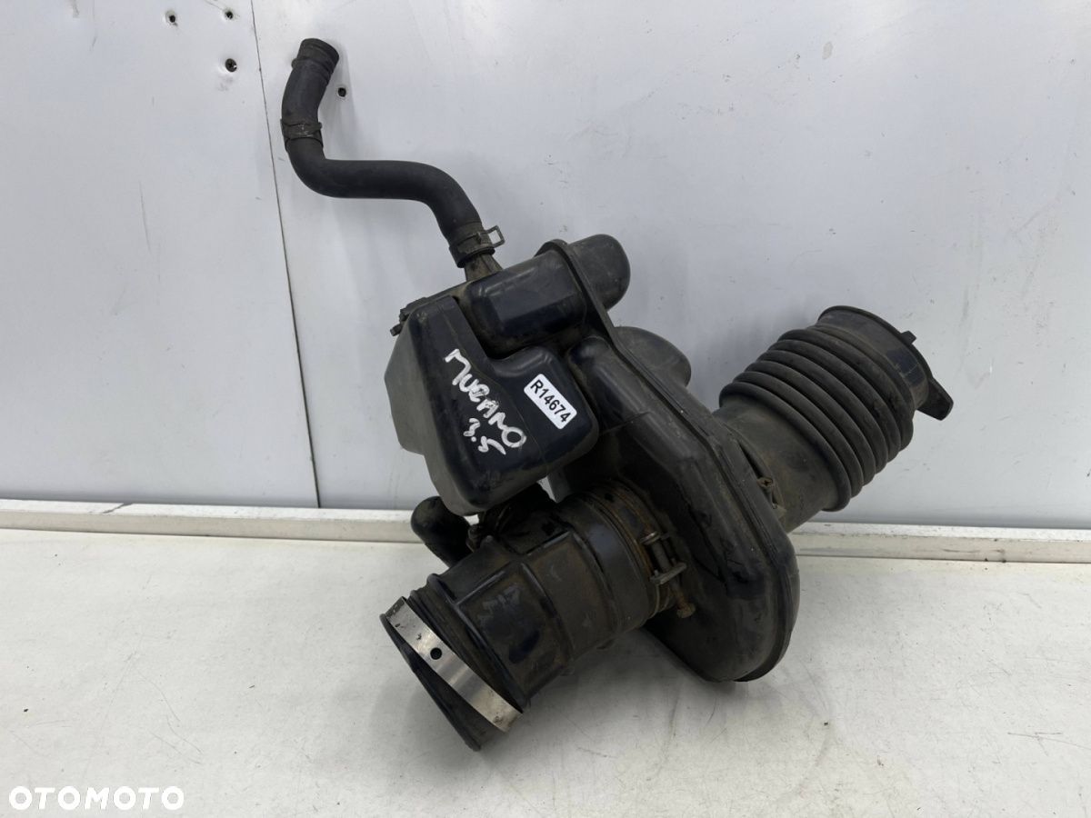 Rezonator Powietrza Nissan Murano 3.5 v6 Z50 Dolot 9Y504 - 1