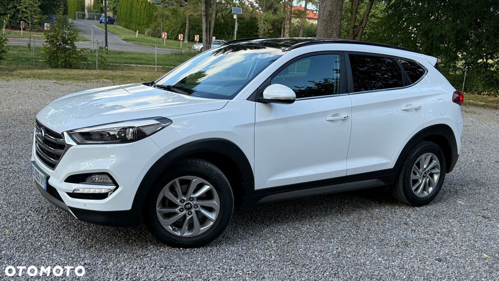 Hyundai Tucson blue 1.7 CRDi 2WD Style - 37