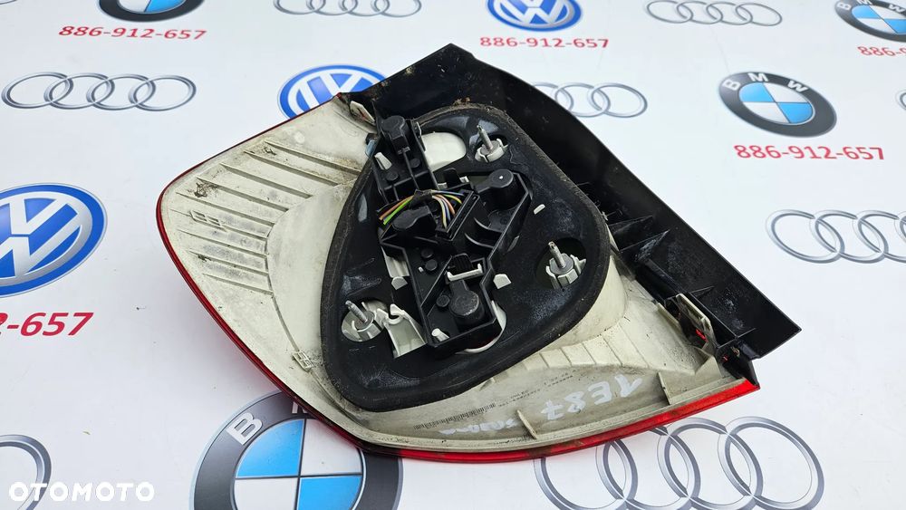 BMW 1 E87 2004-2007 Kompletna lampa tył prawy Lampa tylna prawa 6924502 EUROPA - 8