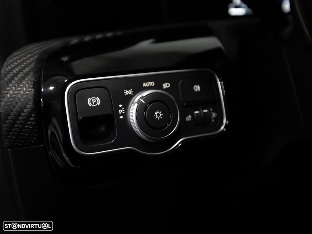 Mercedes-Benz A 250 e - 16