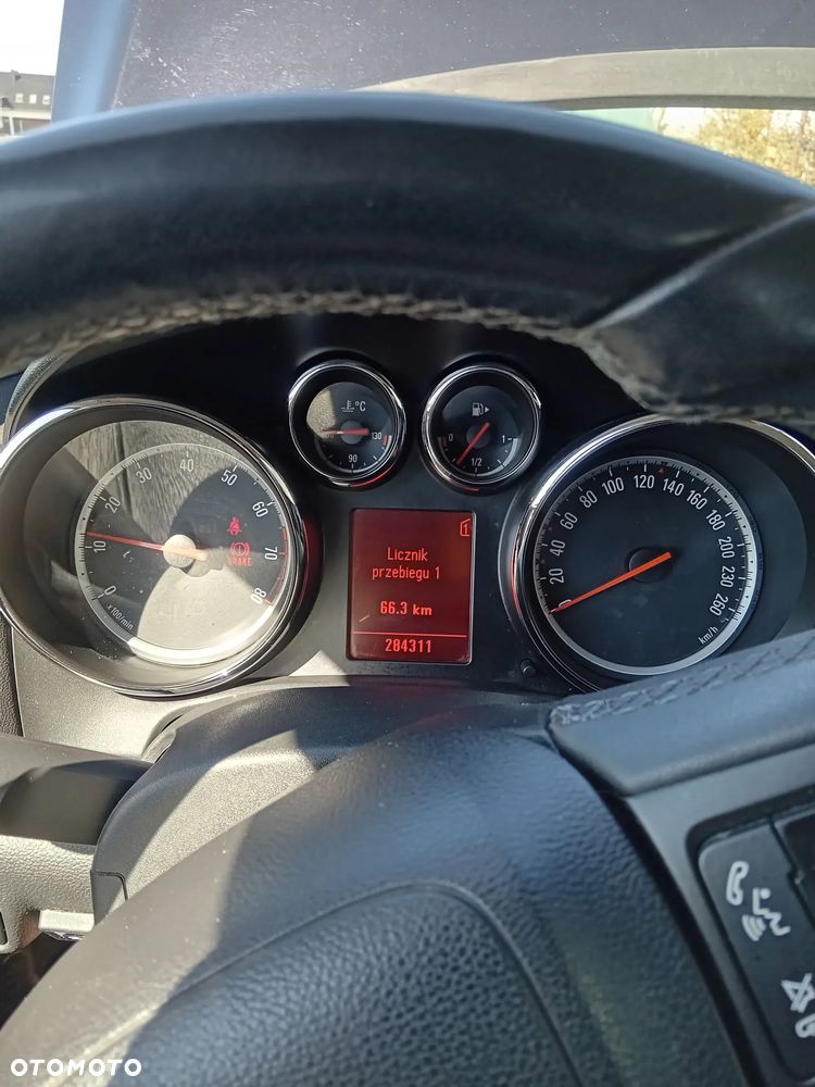 Opel Astra 1.4 T Sport - 4