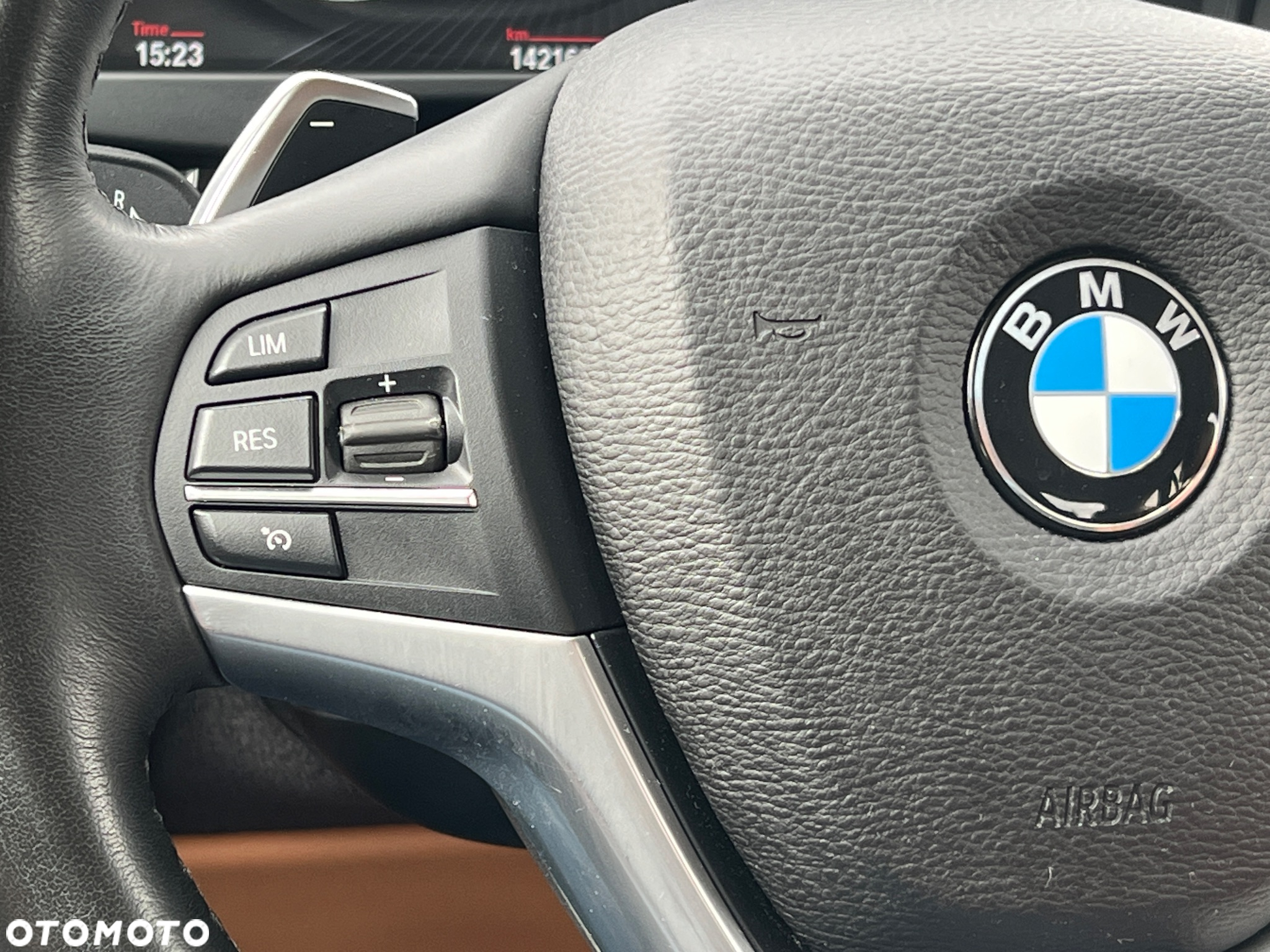 BMW X6 xDrive50i - 21