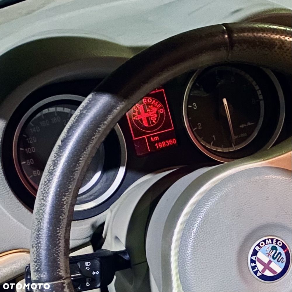 Alfa Romeo 159 1.9JTS Progression - 14