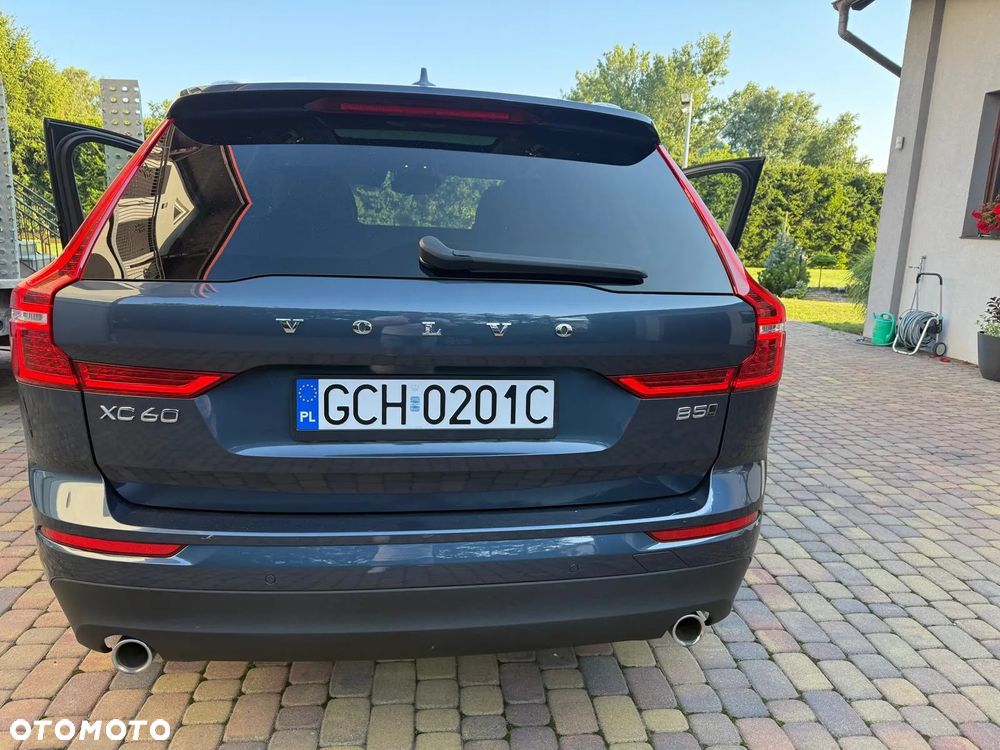 Volvo XC 60 D5 AWD Momentum - 13