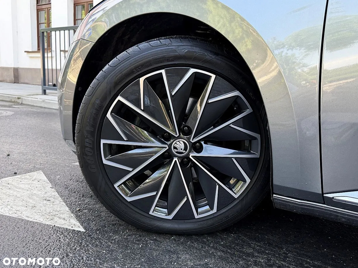Skoda Superb 2.0 TDI SCR 4x4 L&K DSG - 30