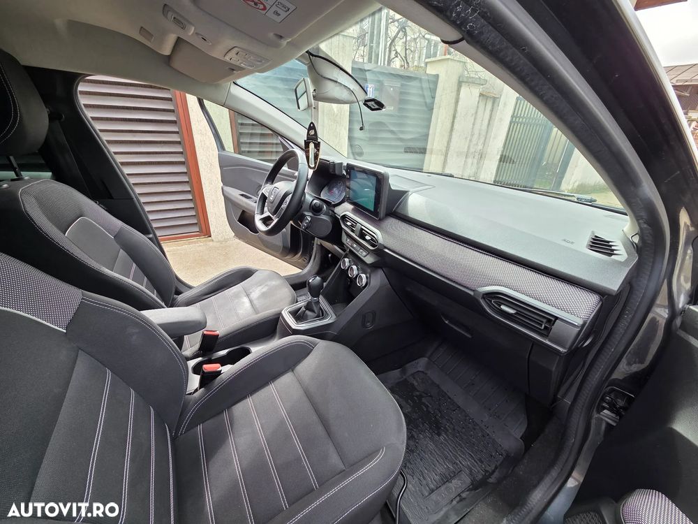 Dacia Logan TCe 90 CVT Comfort - 10