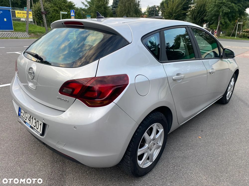 Opel Astra 1.4 Turbo - 5