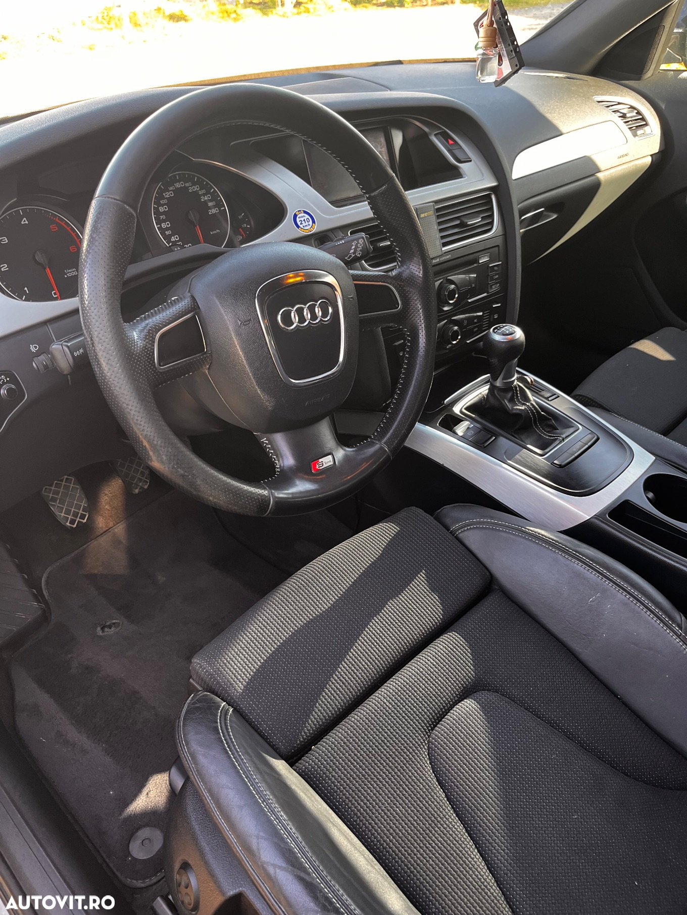 Audi A4 2.0 TDI Avant - 6