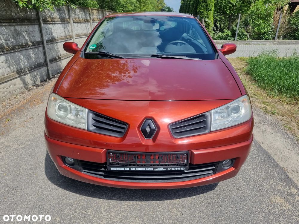 Renault Megane 1.6 Avantage - 8