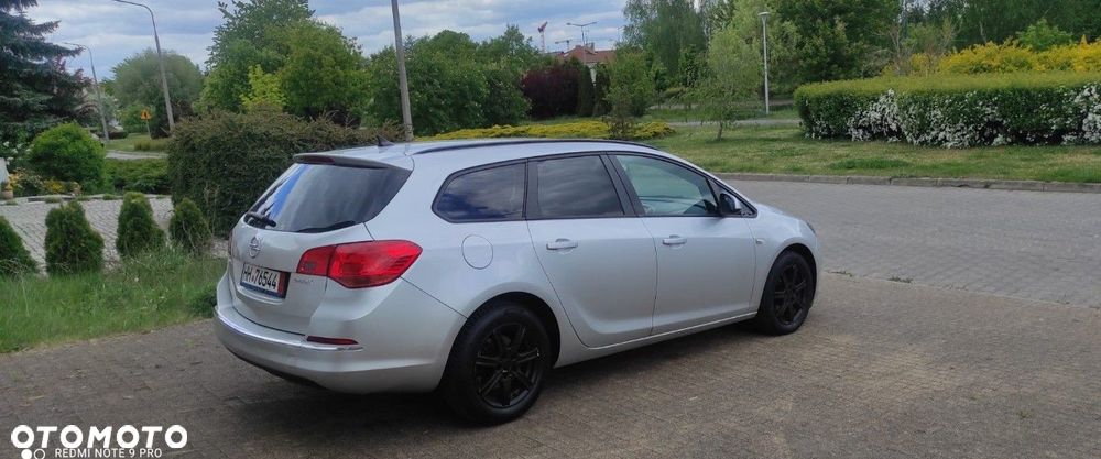 Opel Astra 1.7 CDTI DPF Design Edition - 12