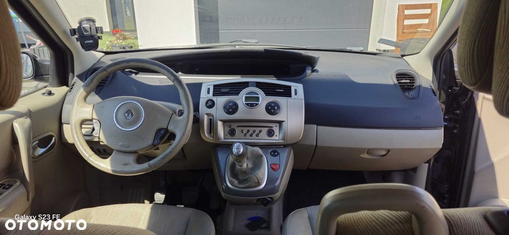 Renault Scenic - 5