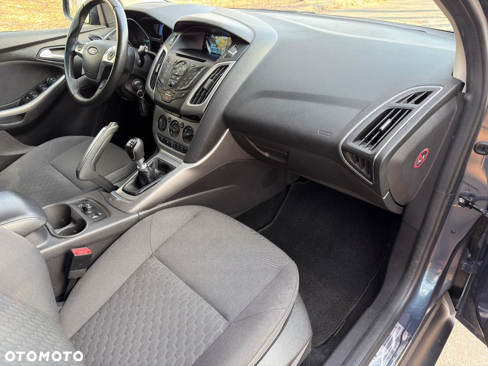 Ford Focus 1.6 TDCi DPF Trend - 24