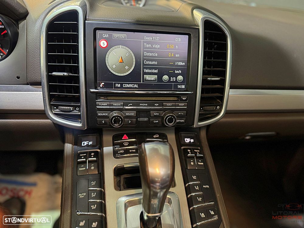 Porsche Cayenne Platinum Edition - 29
