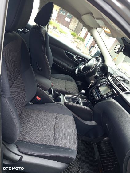 Nissan Qashqai 1.6 dCi 4x4 Tekna S&S - 7