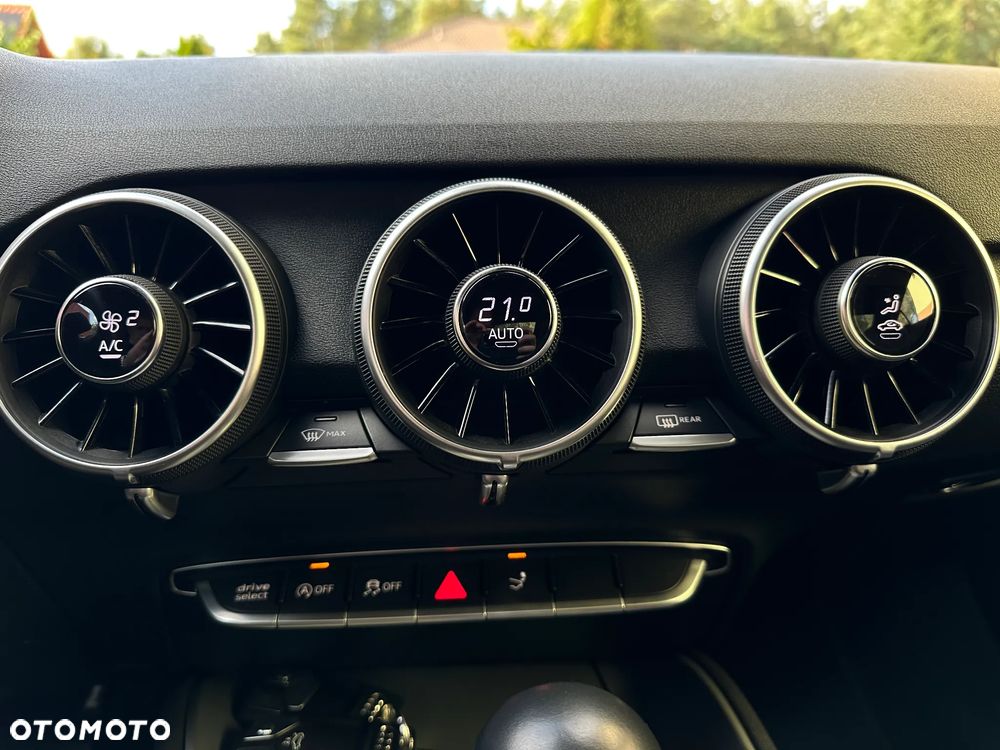 Audi TT Coupé 2.0 TFSI S tronic - 11