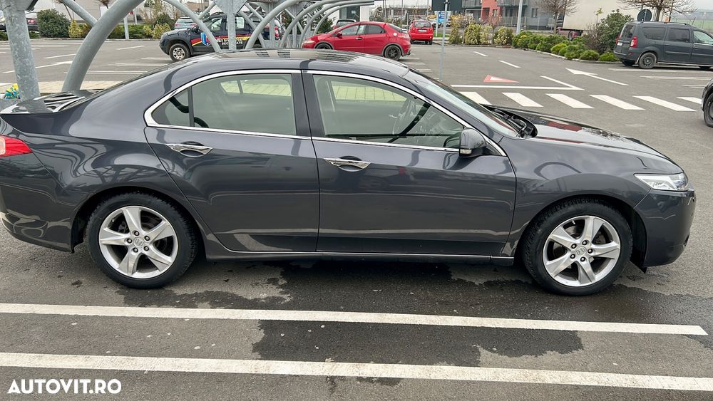 Honda Accord 2.0i MT Lifestile - 7