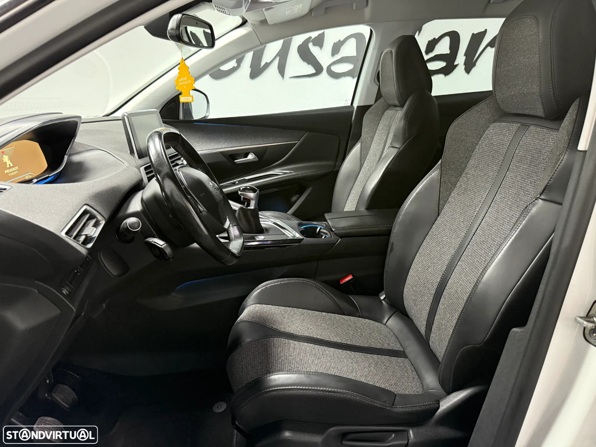 Peugeot 3008 1.2 PureTech Allure - 14