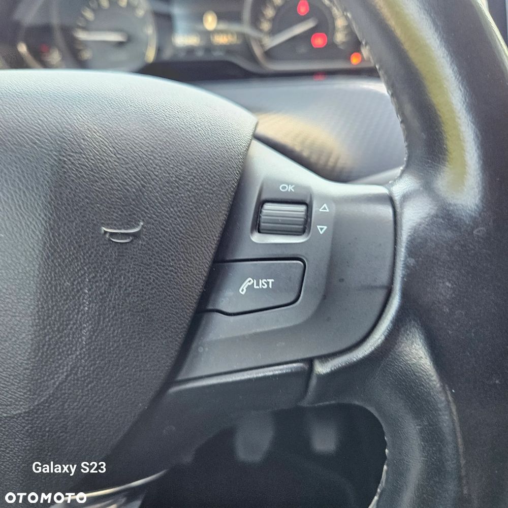 Peugeot 2008 PureTech 110 Stop&Start Urban Move - 36